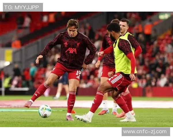 利物浦队长受伤，将缺席接下来几场比赛的深度解析