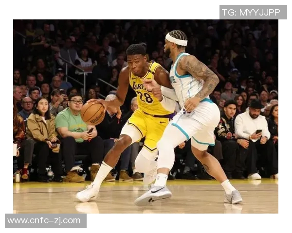 湖人对阵黄蜂精彩回放12月16日比赛全程录像分享与分析